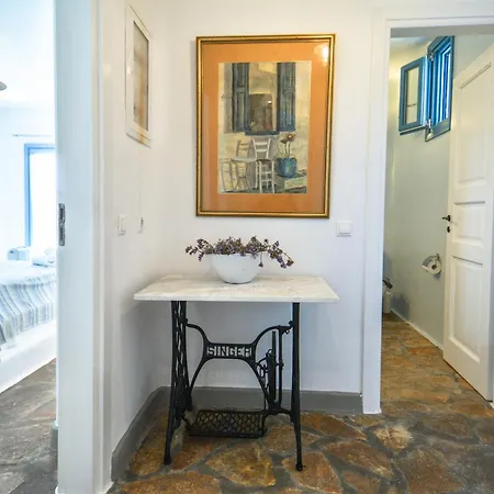 Vasiliki's Sea View Mykonos Villa *